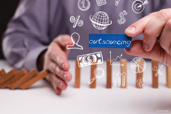 What Are the Benefits of Outsourcing Fitness Center Management banner image